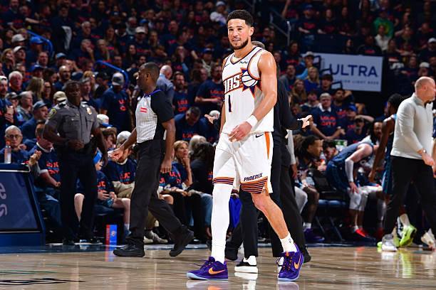 开云体育官网-NBA官方：布克因公开批评裁判被罚款35000美元；取消其G2技犯